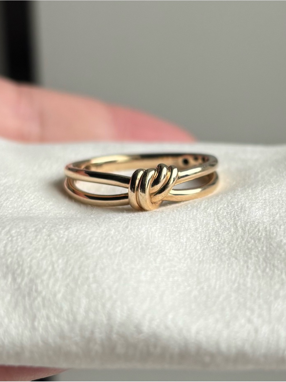 Michael Hill Knot Ring 10k Yellow Gold